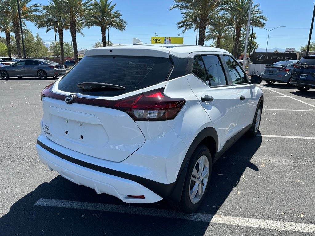 2024 Nissan Kicks S