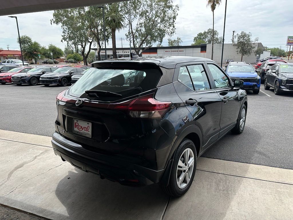 2021 Nissan Kicks S