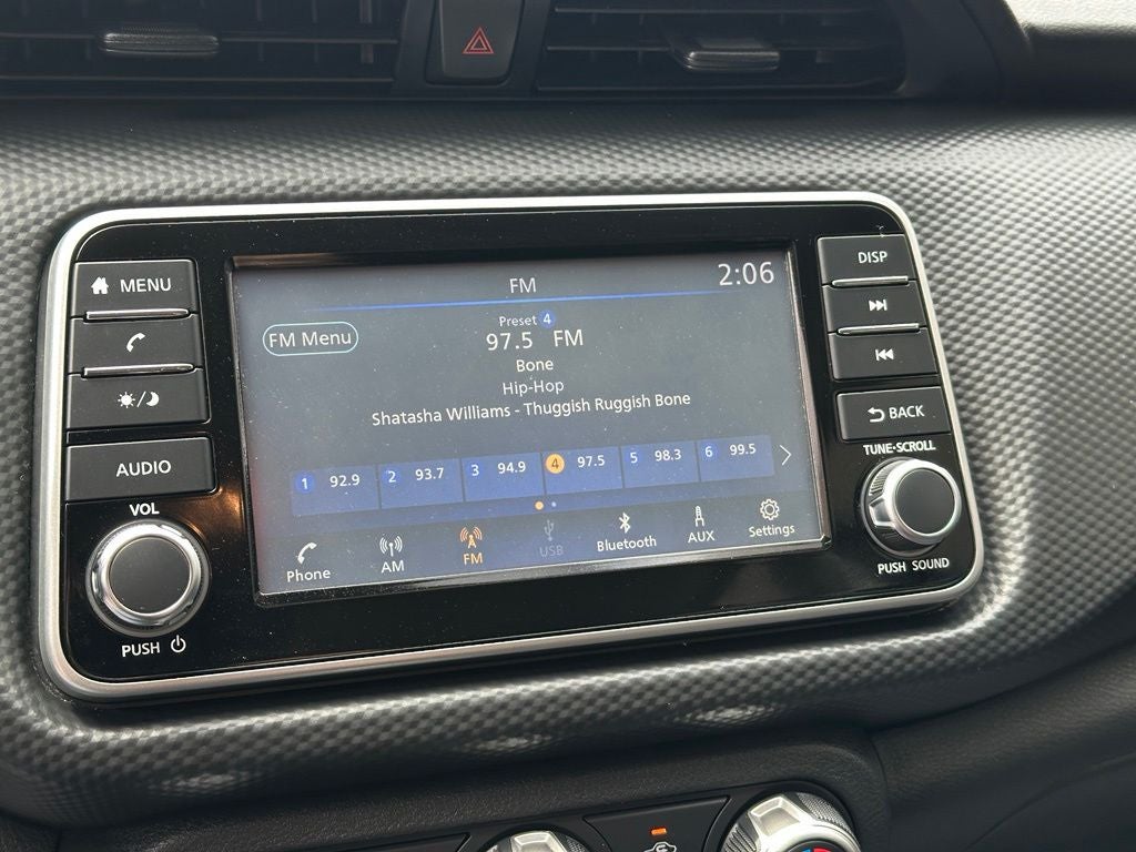 2021 Nissan Kicks S
