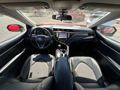 2019 Toyota Camry SE