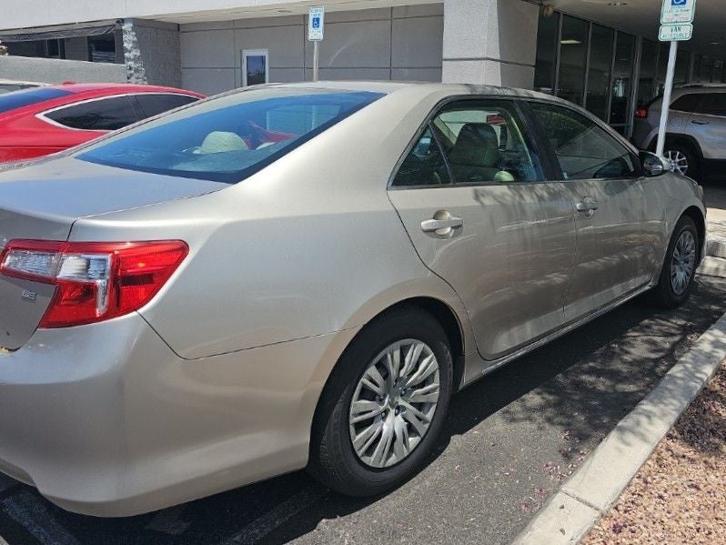 2014 Toyota Camry LE 2014.5