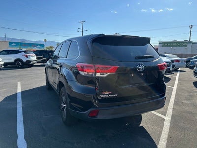 2019 Toyota Highlander LE