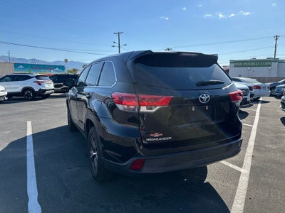 2019 Toyota Highlander LE