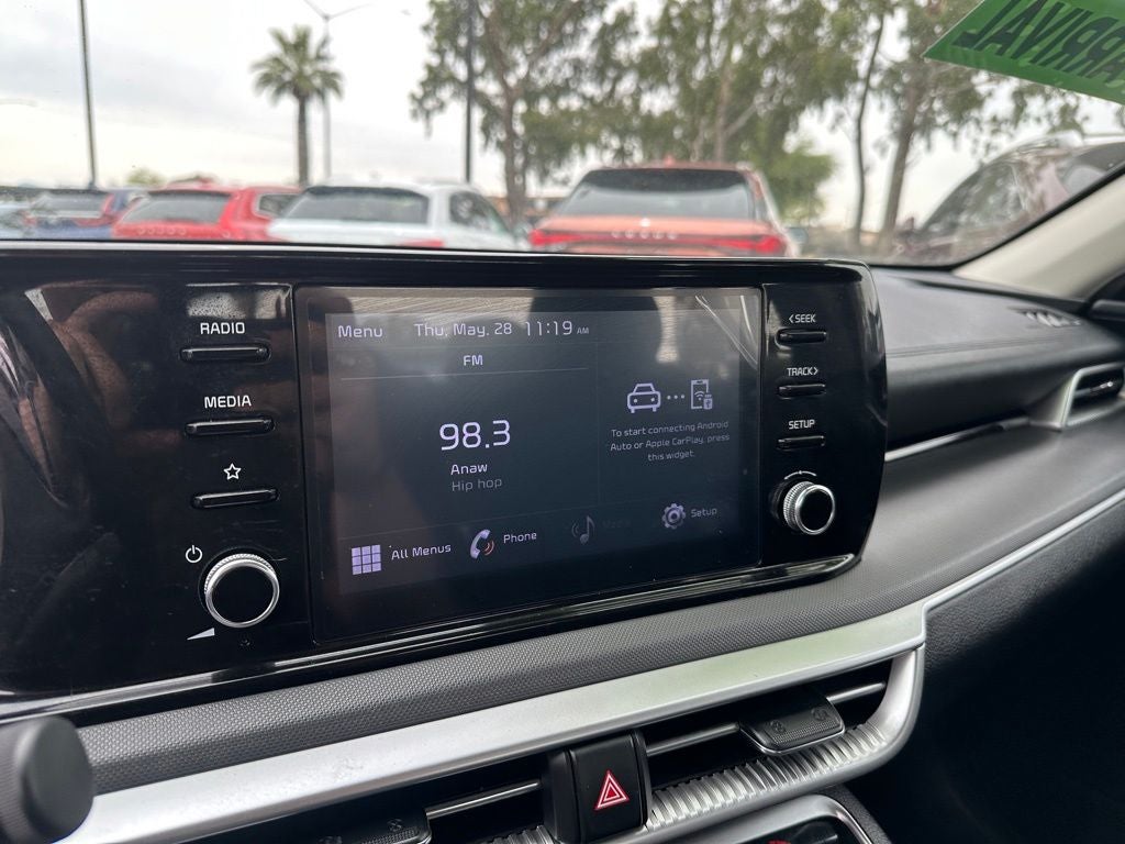 2023 Kia K5 LXS