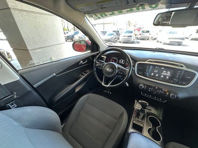 2018 Kia Sorento LX
