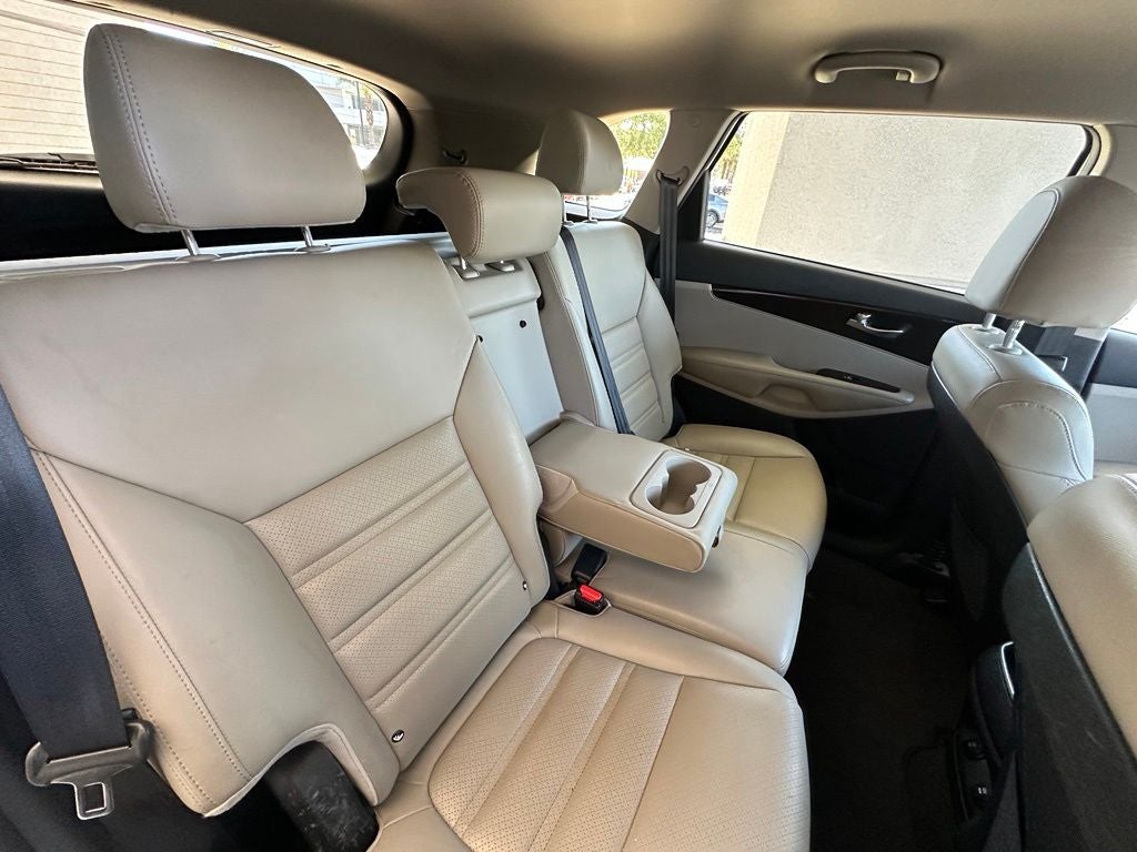 2019 Kia Sorento EX
