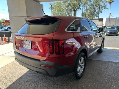 2023 Kia Sorento LX