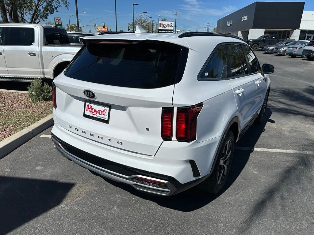 2021 Kia Sorento S