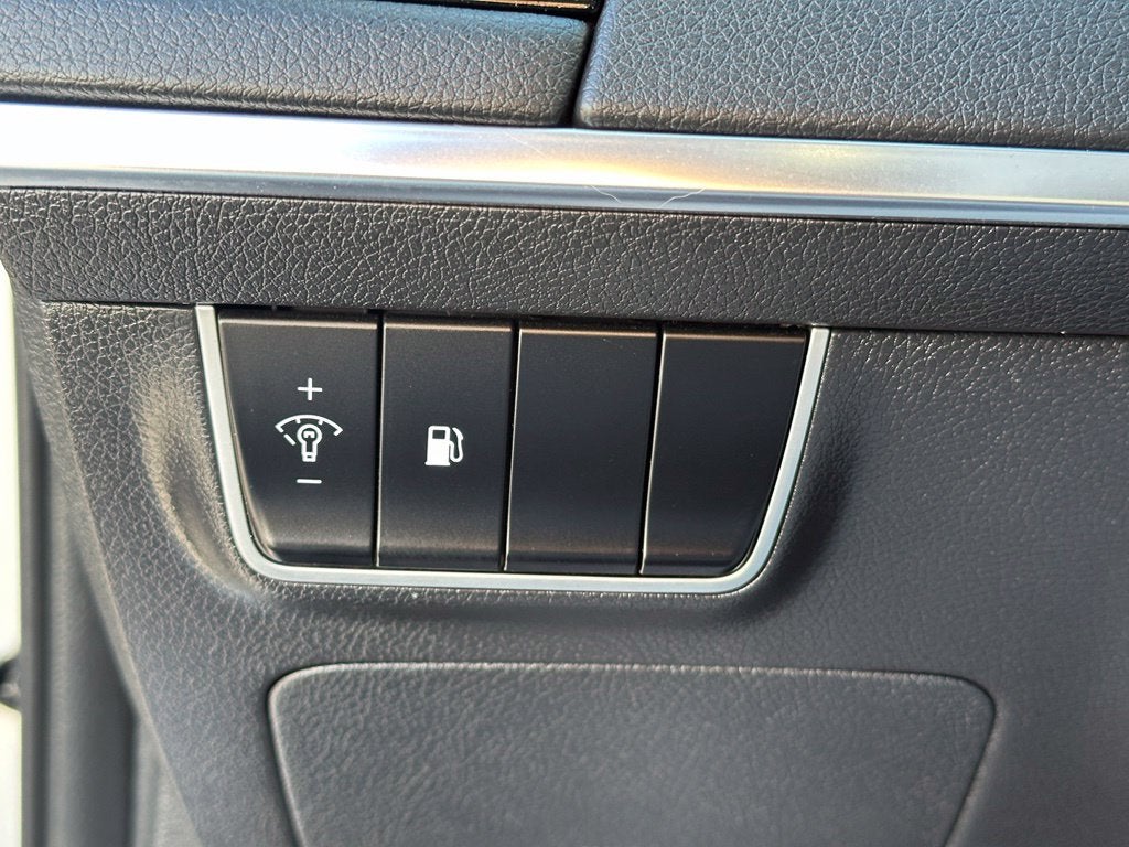 2018 Kia Stinger Base