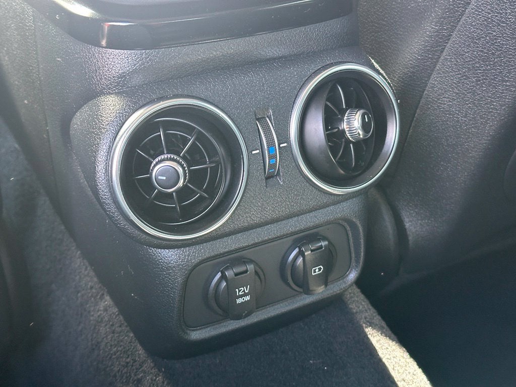 2018 Kia Stinger Base