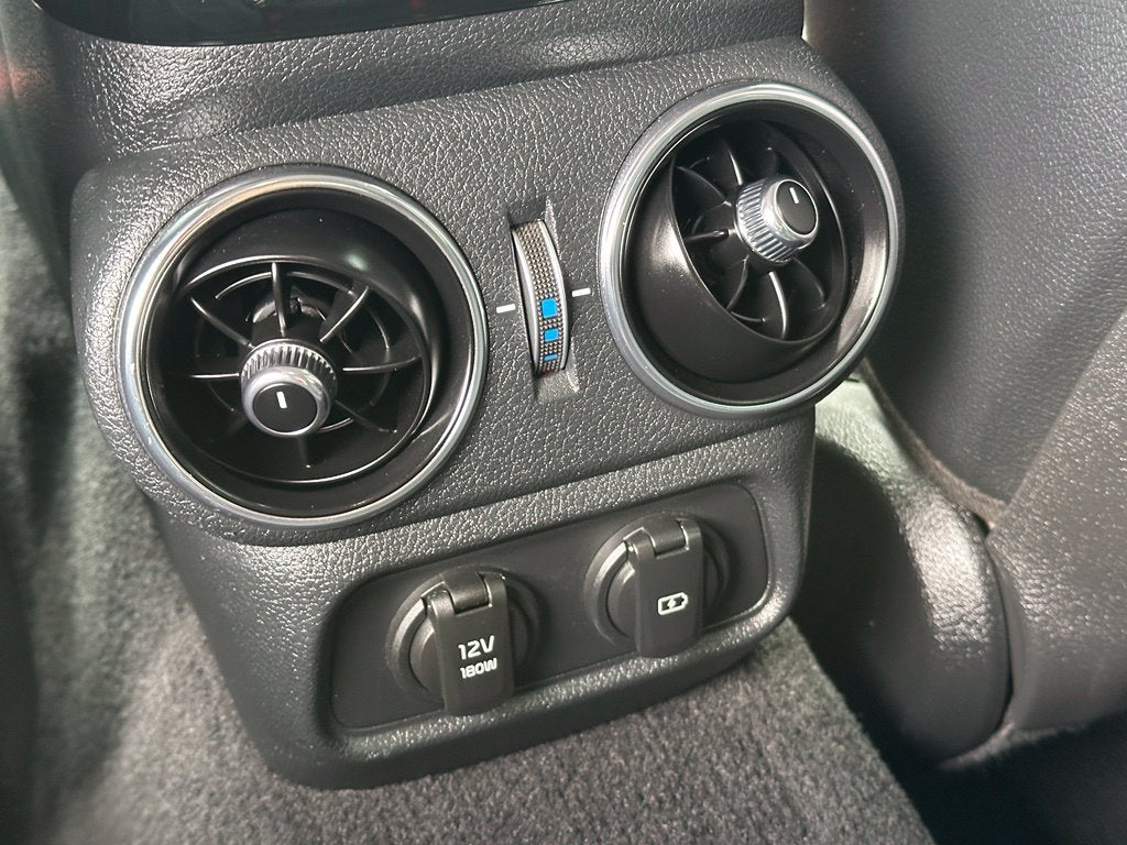 2019 Kia Stinger Base