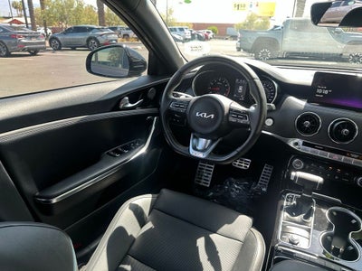 2023 Kia Stinger GT-Line