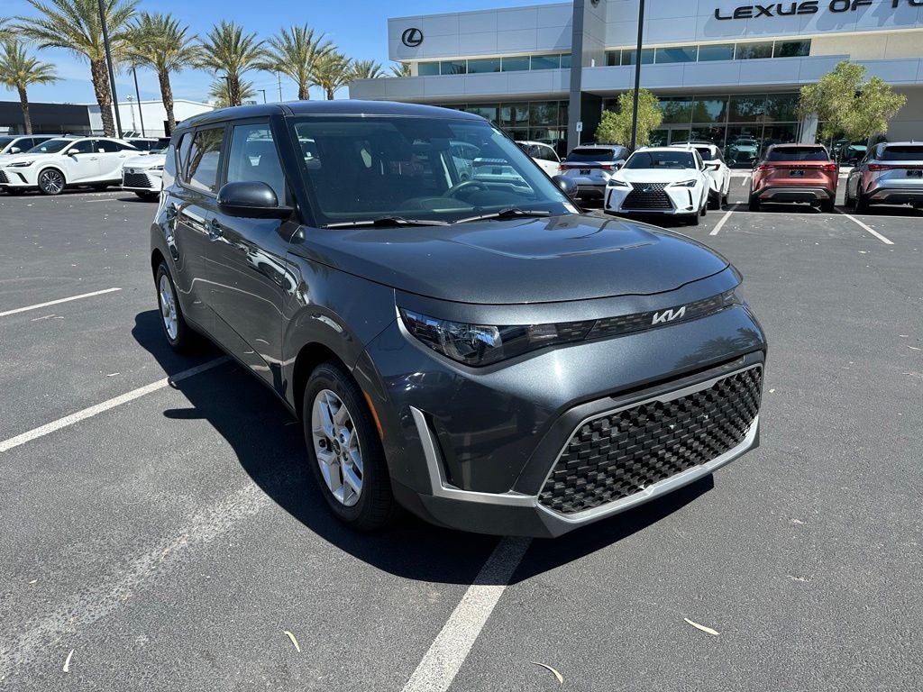 2024 Kia Soul LX