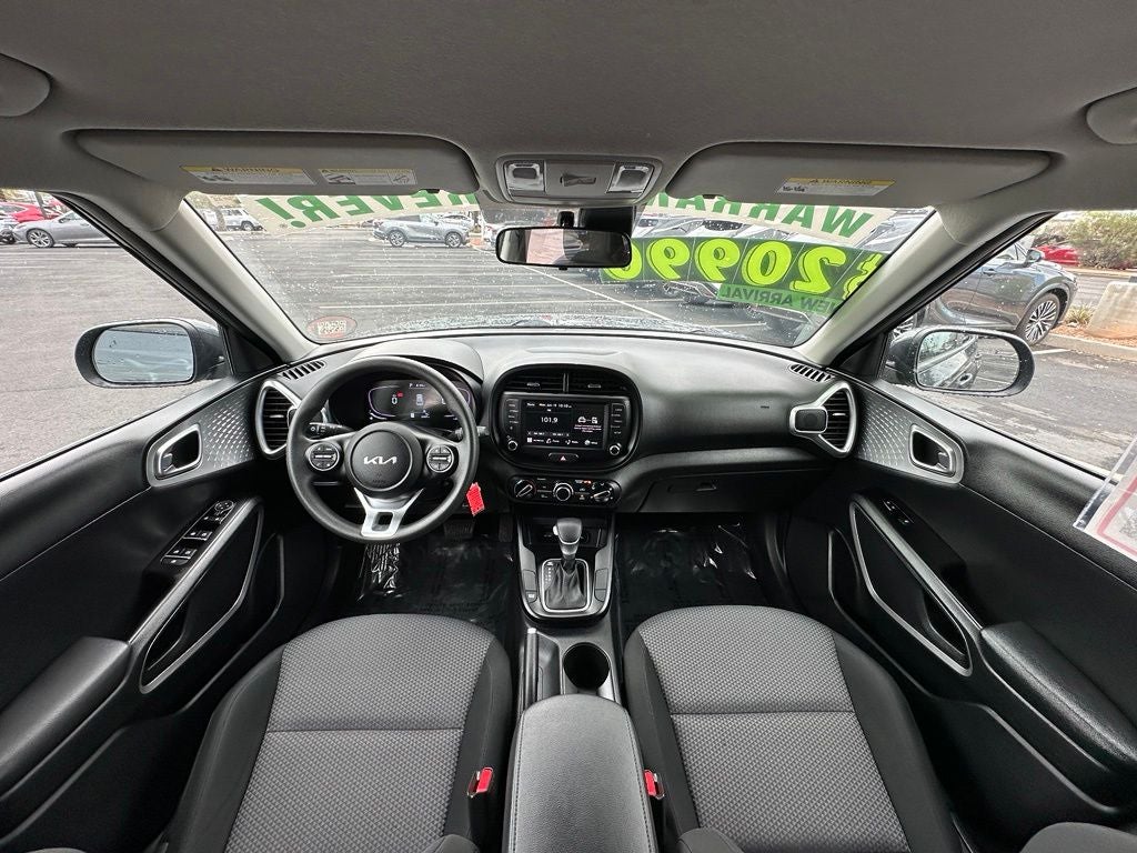 2025 Kia Soul LX