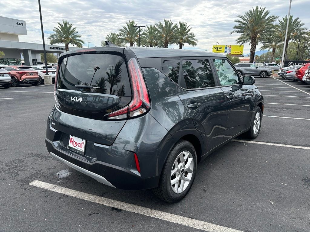 2025 Kia Soul LX