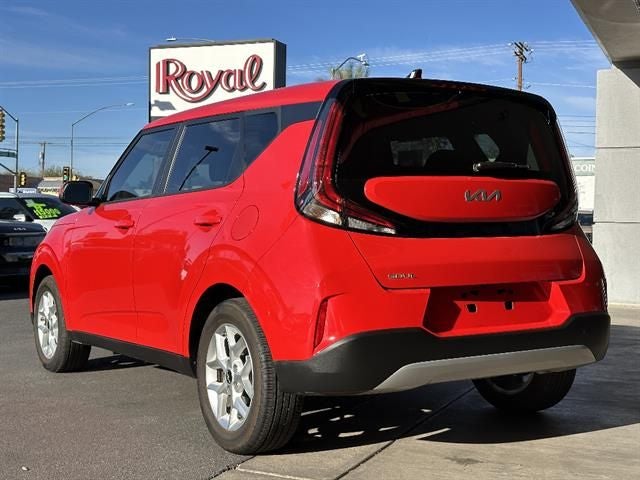 2023 Kia Soul LX