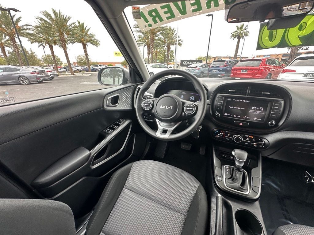 2023 Kia Soul LX