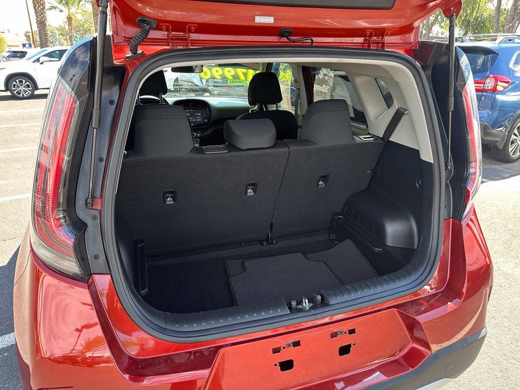 2024 Kia Soul LX