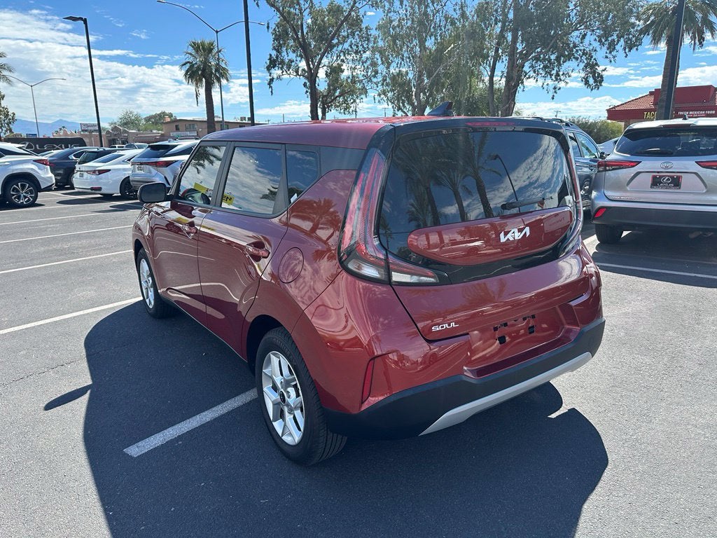 2024 Kia Soul LX