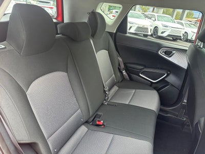 2024 Kia Soul LX