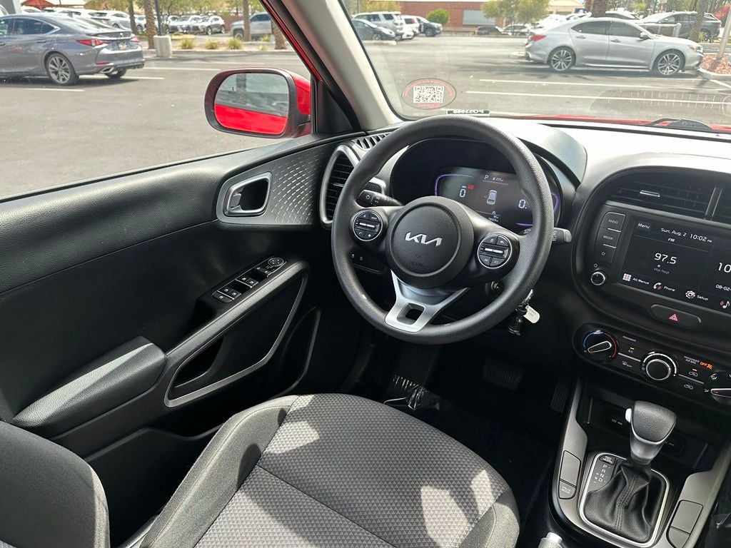 2025 Kia Soul LX