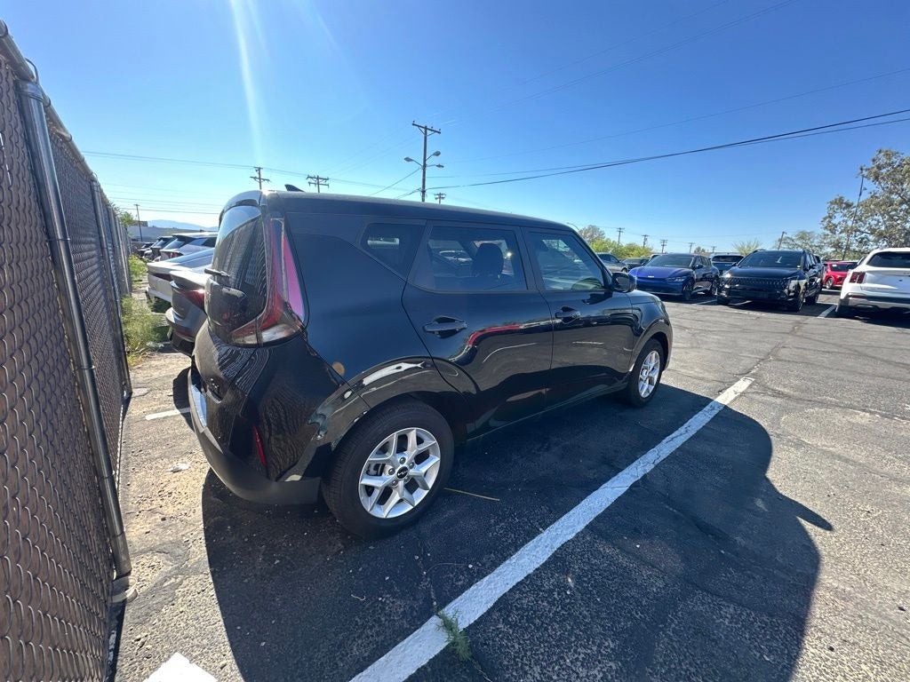 2025 Kia Soul LX