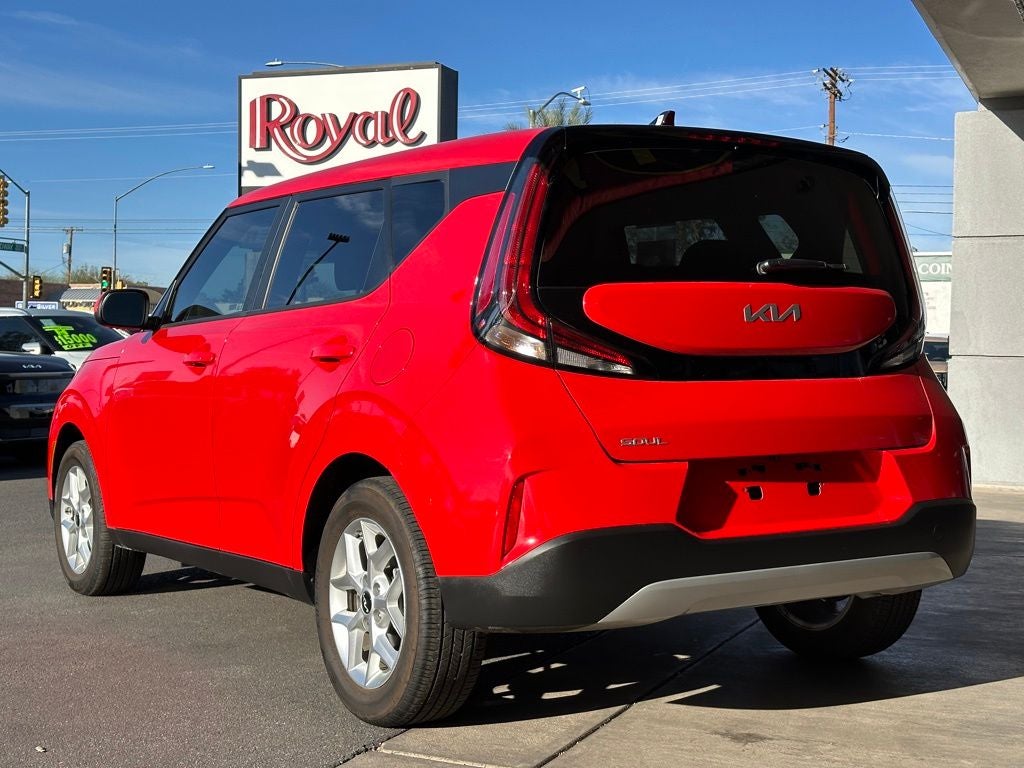 2023 Kia Soul LX