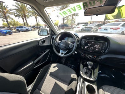2025 Kia Soul LX