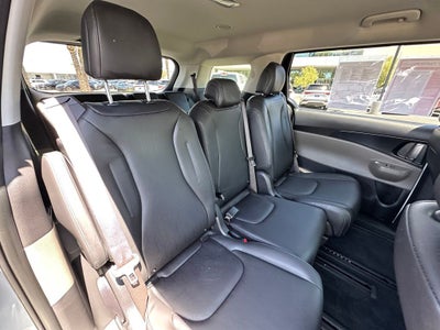 2025 Kia Carnival Hybrid LXS