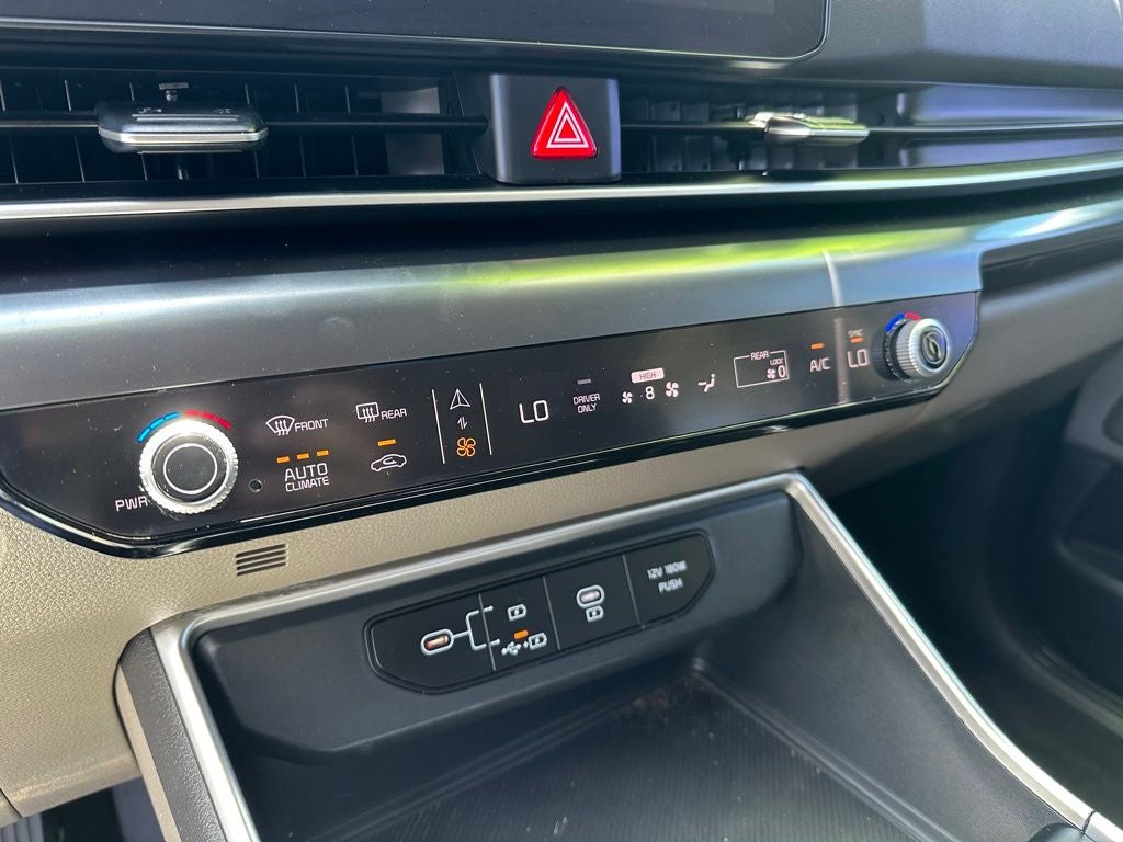 2025 Kia Carnival Hybrid LXS