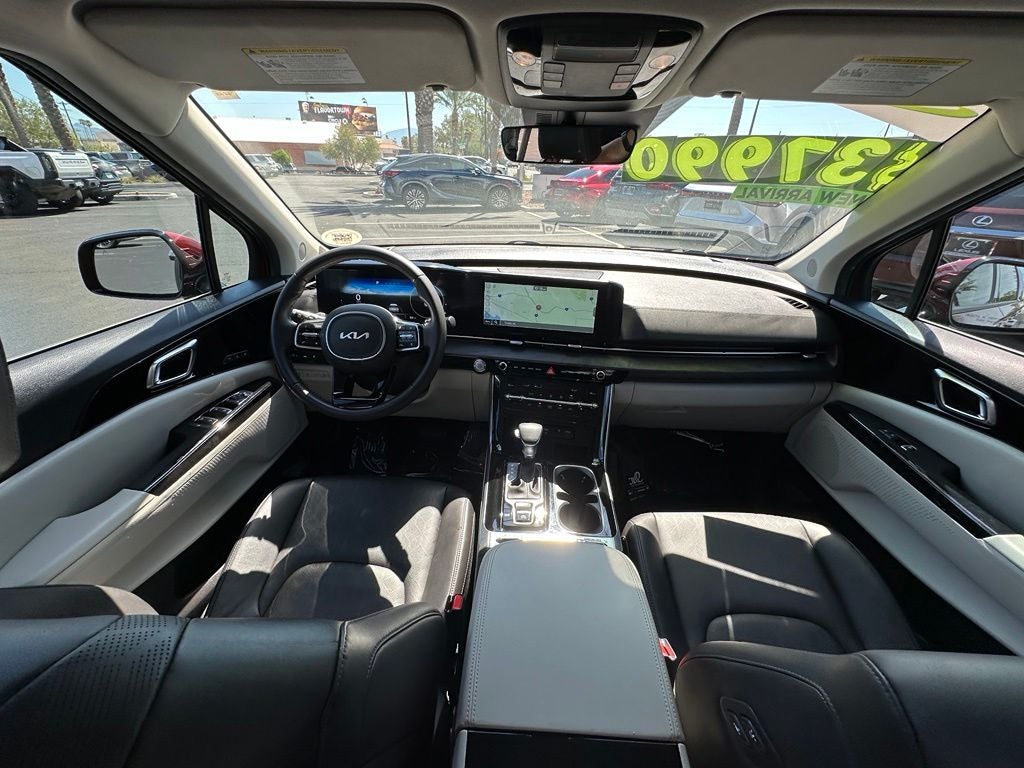 2024 Kia Carnival SX