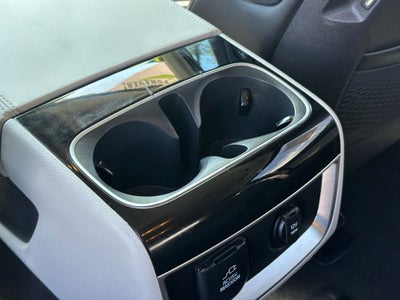 2024 Kia Carnival SX