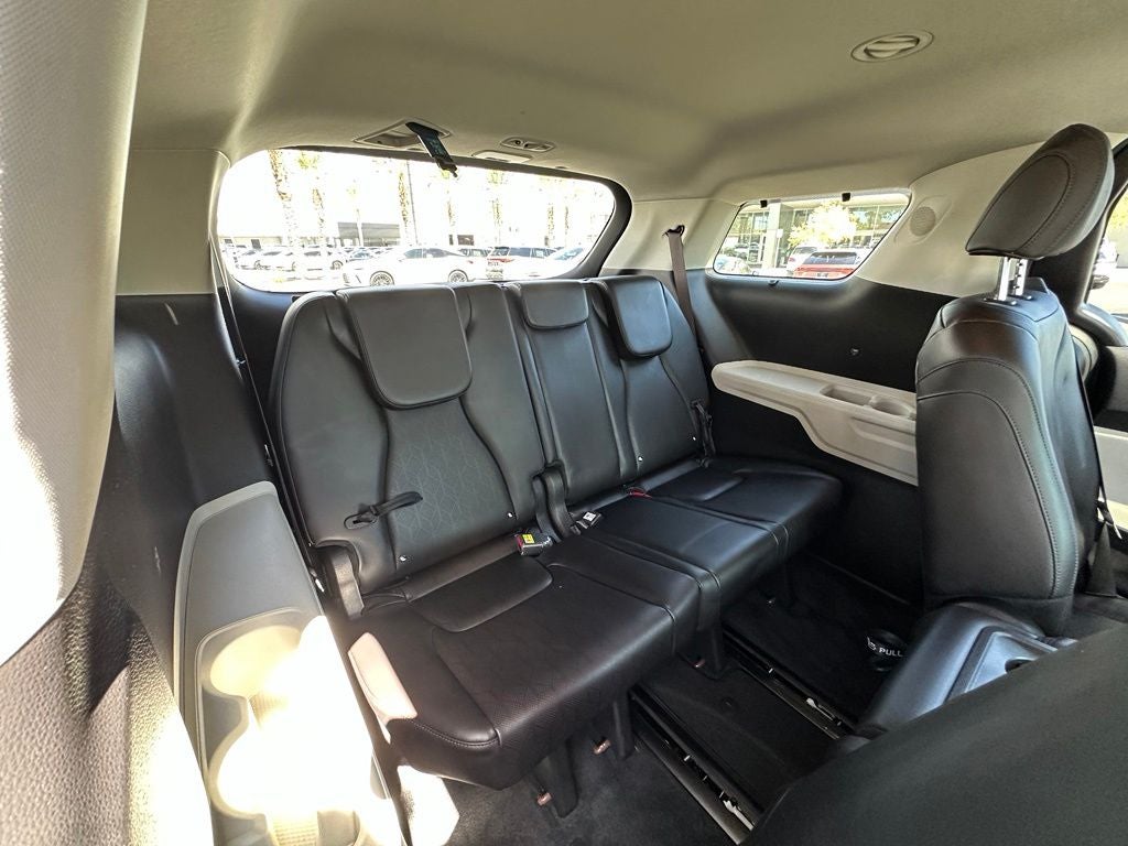 2024 Kia Carnival SX