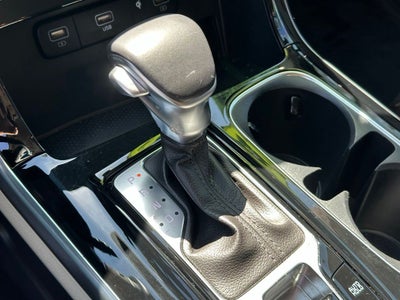 2024 Kia Carnival SX