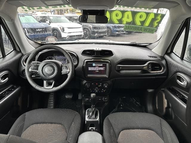 2023 Jeep Renegade Base