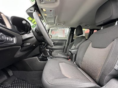 2023 Jeep Renegade Base