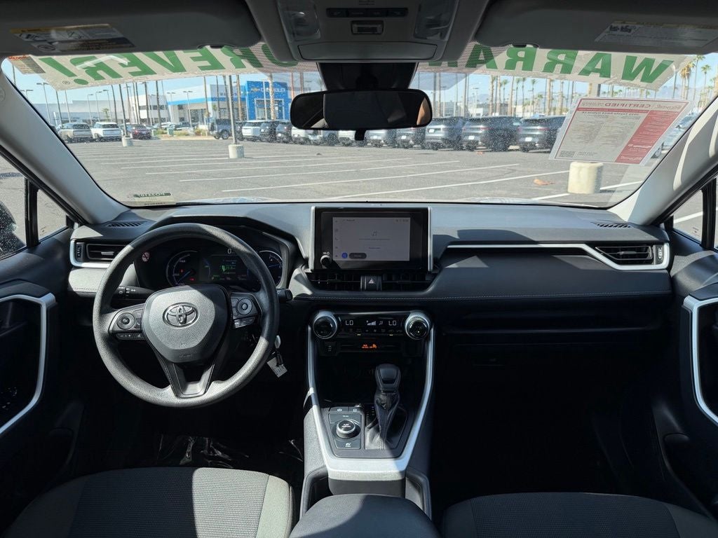 2025 Toyota RAV4 Hybrid LE