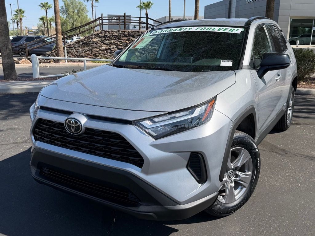 2025 Toyota RAV4 Hybrid LE