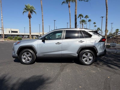 2025 Toyota RAV4 Hybrid LE