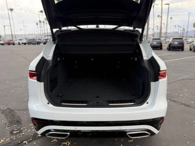 2024 Jaguar F-PACE P400 R-Dynamic S