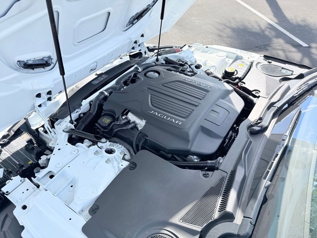 2023 Jaguar F-TYPE P450