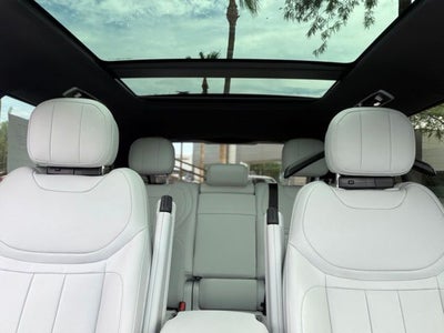 2025 Land Rover Range Rover Sport SE