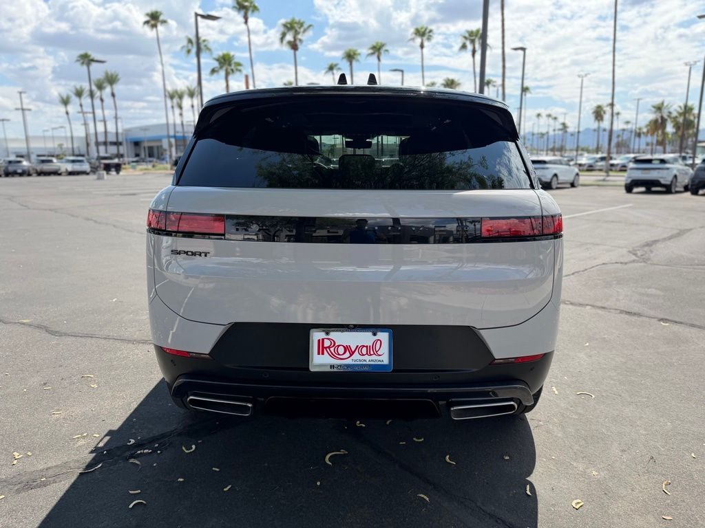2025 Land Rover Range Rover Sport SE