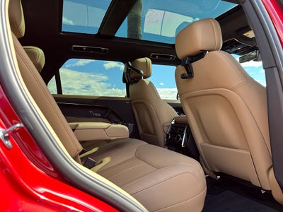 2025 Land Rover Range Rover Sport SE