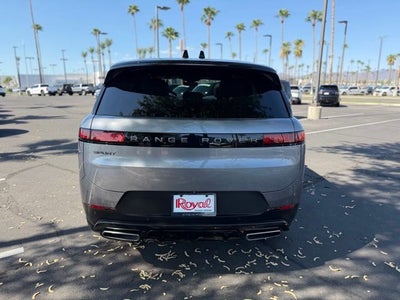 2025 Land Rover Range Rover Sport SE
