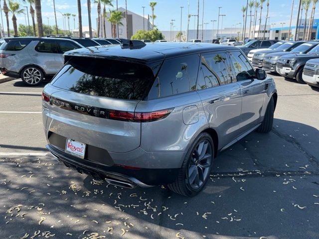 2025 Land Rover Range Rover Sport SE