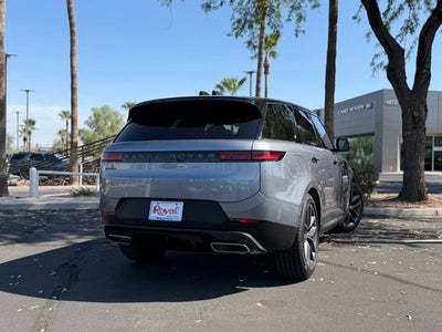 2025 Land Rover Range Rover Sport SE