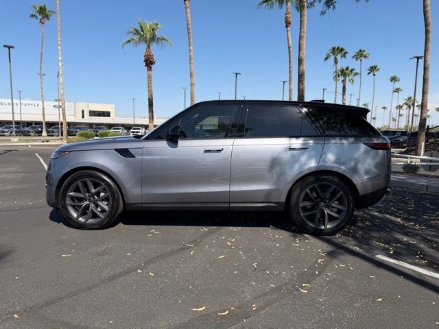 2025 Land Rover Range Rover Sport SE