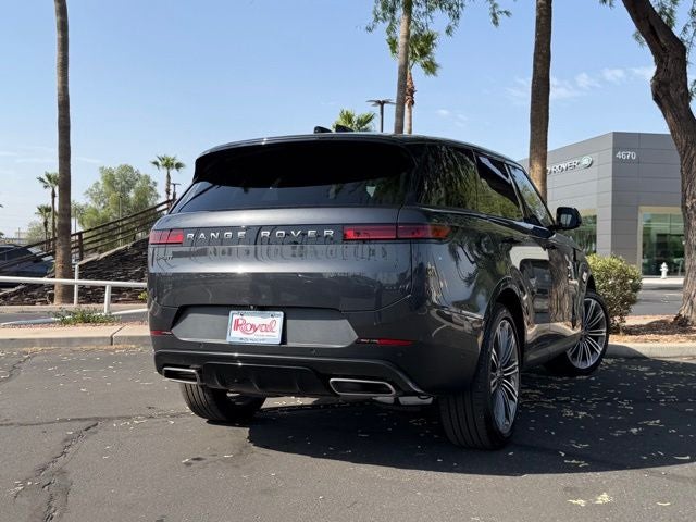 2025 Land Rover Range Rover Sport SE