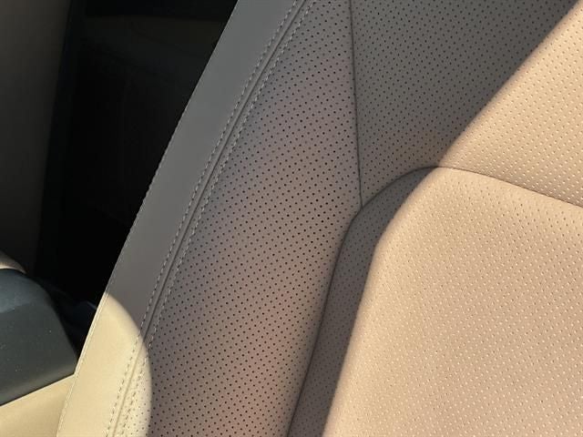 2025 Land Rover Defender 90 X-Dynamic SE